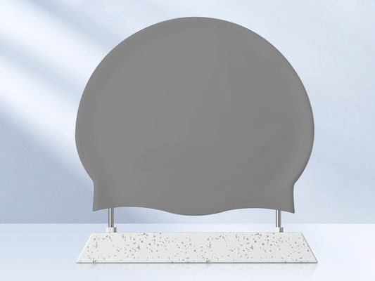 Gorro de natación de silicona con colores de logotipo personalizables, 17 colores en stock, personalización flexible, producción rápida el proveedor