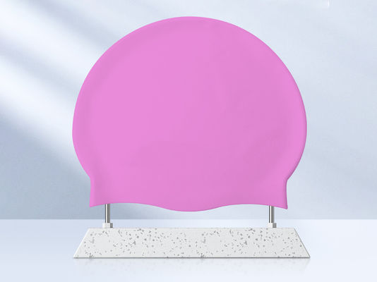 Gorro de natación de silicona con colores de logotipo personalizables, 17 colores en stock, personalización flexible, producción rápida el proveedor